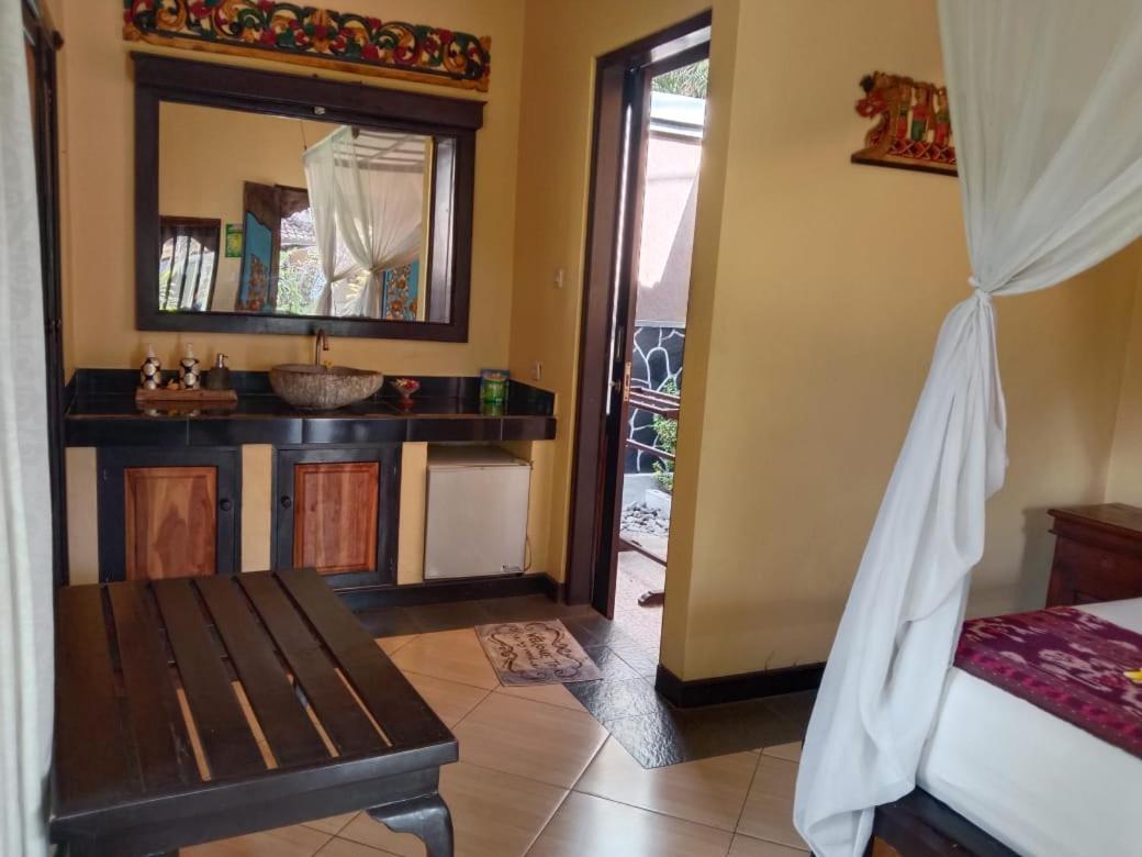 Tirta Sari Bungalow Pemuteran Exterior foto